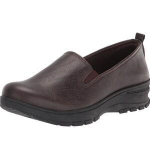 NEW Easy Street Juanita Flat Sneaker In Brown